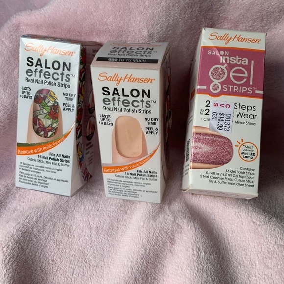 Bundle of 3 Sally Hansen nail polish strips - Picture 1 of 11